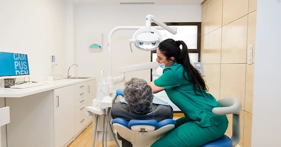 Campus Dental 2