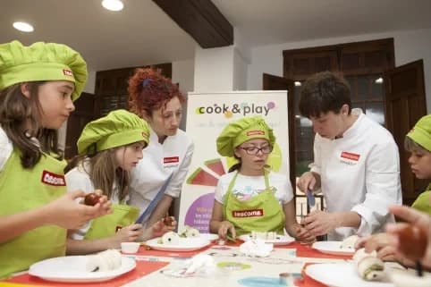 Cook & Play 2