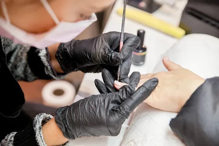 Cosmo Nails 5
