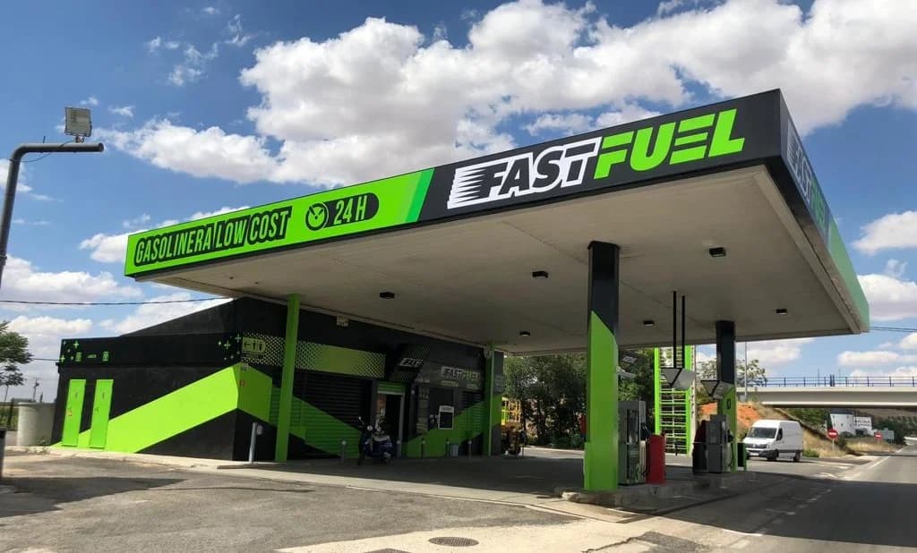 Fast Fuel 3