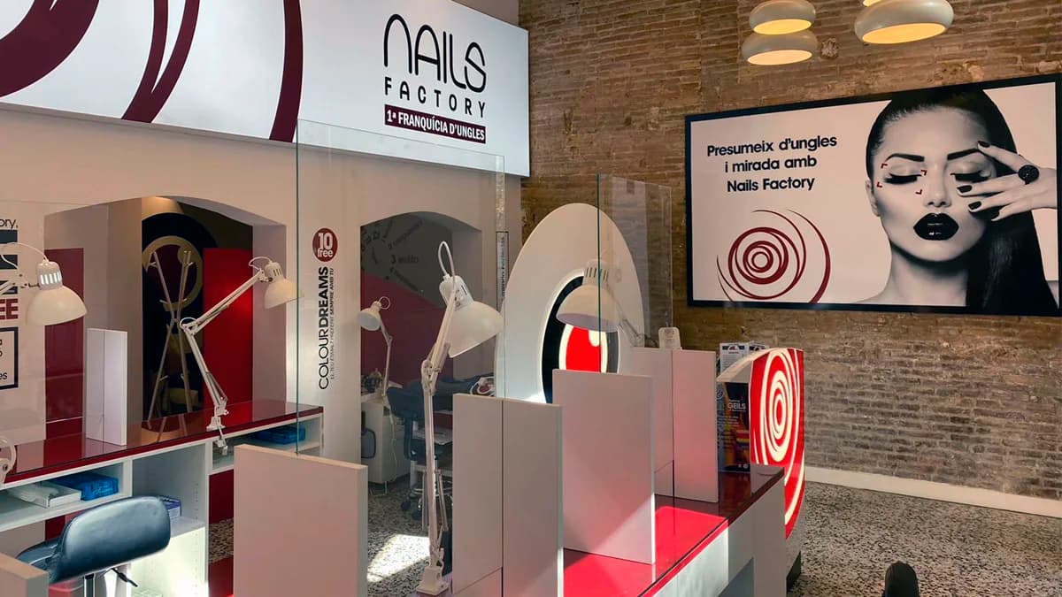 Nails Factory 4