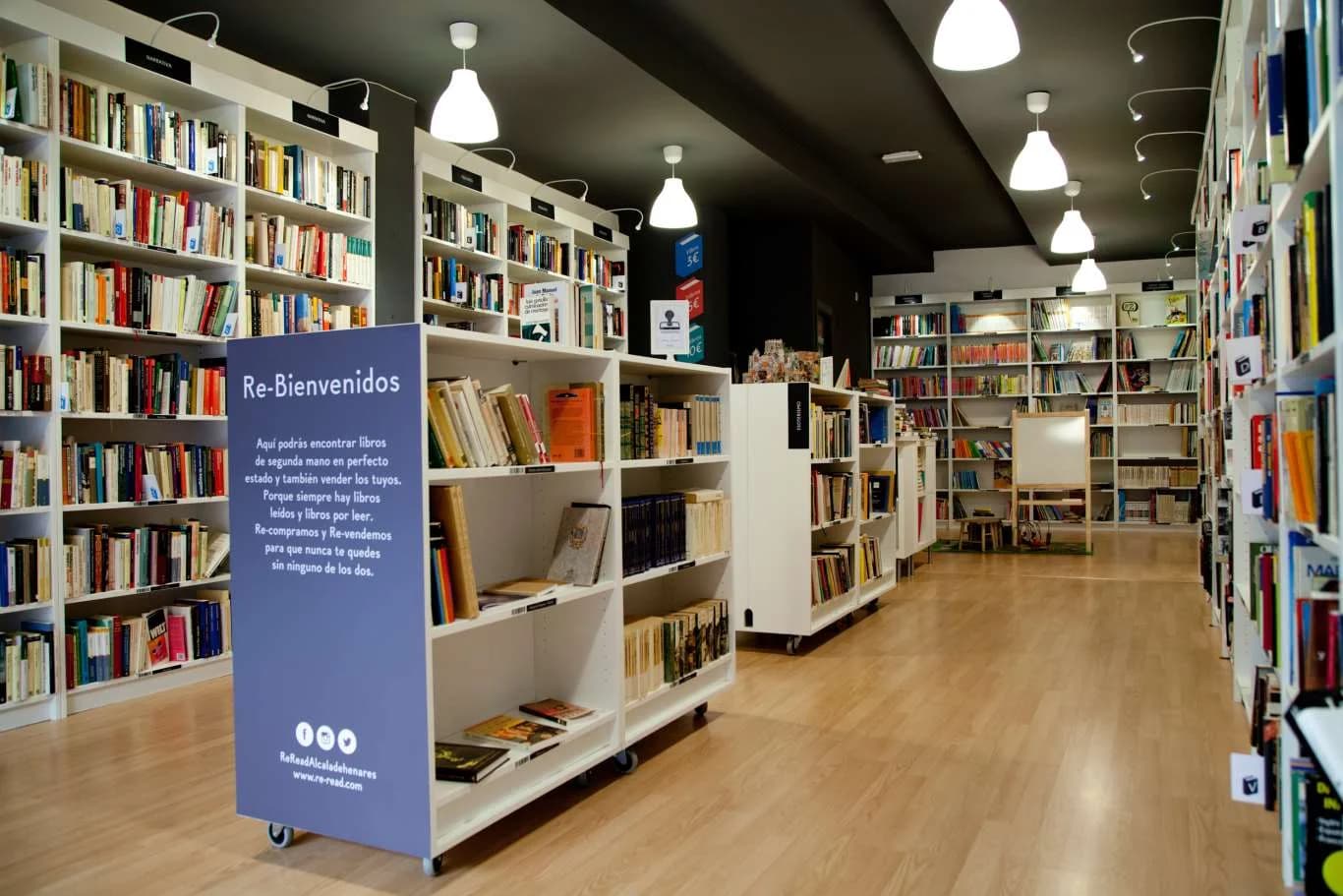 Re Read Librería Lowcost 5