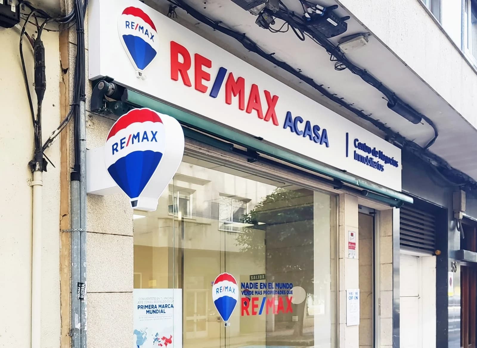 REMAX 2