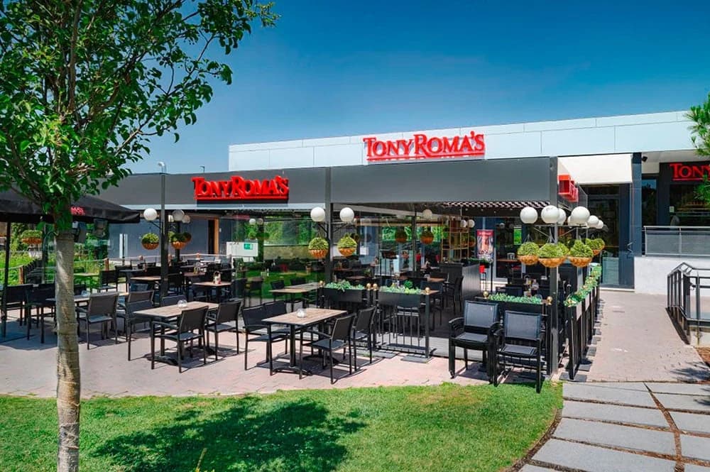 Tony Roma's